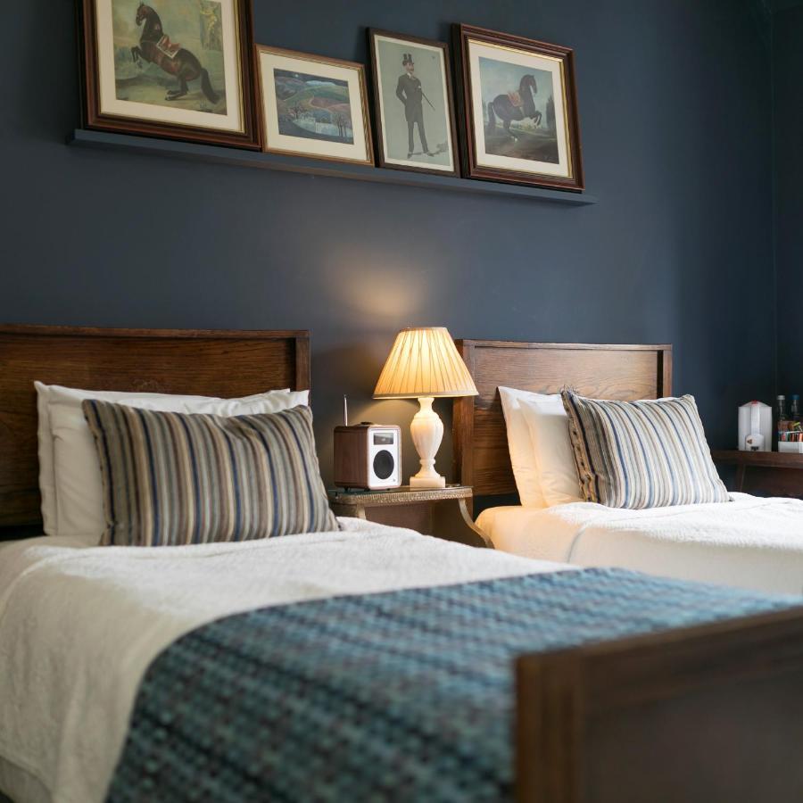 Victoria House 4*